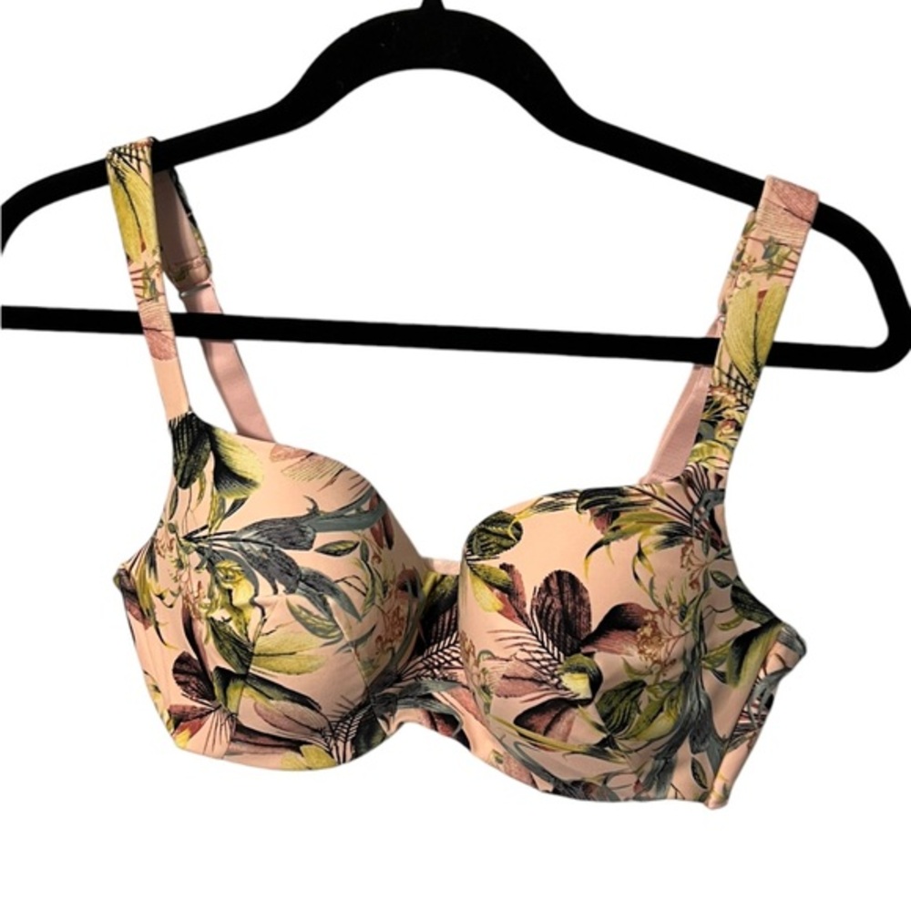 Ambrielle Underwire Floral Bra Size 38D